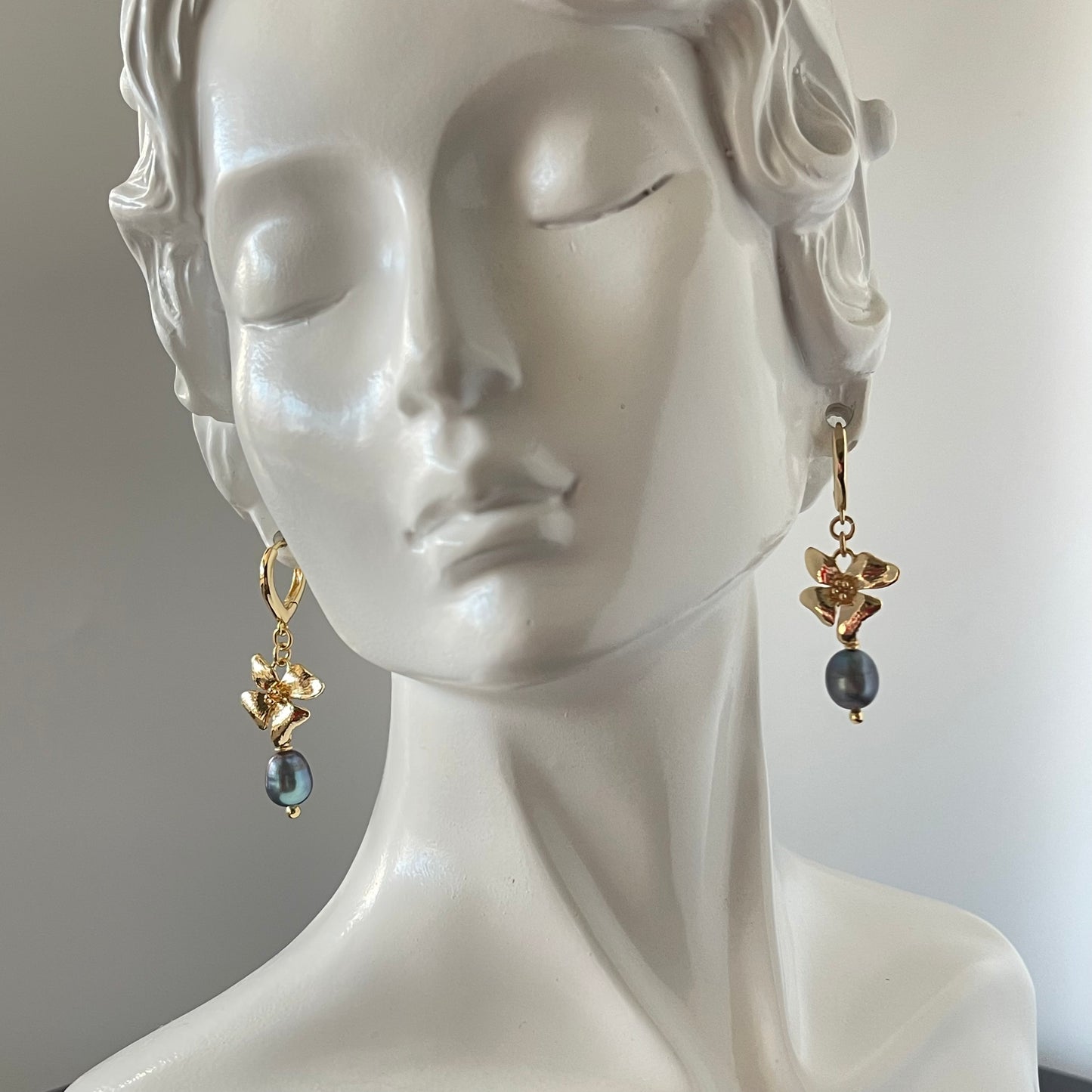 Gold Floral Shape Earrings with Black Fresh Water Pearl Accent