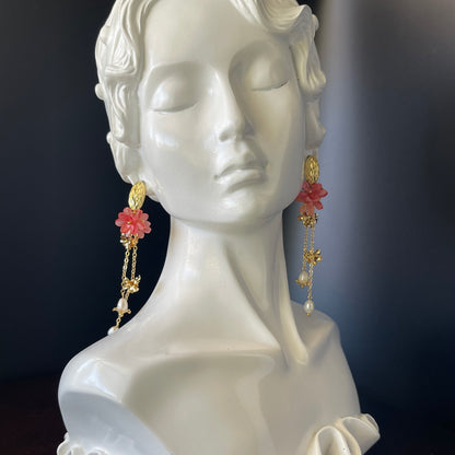 Formal Elegant Floral Earrings in Gold